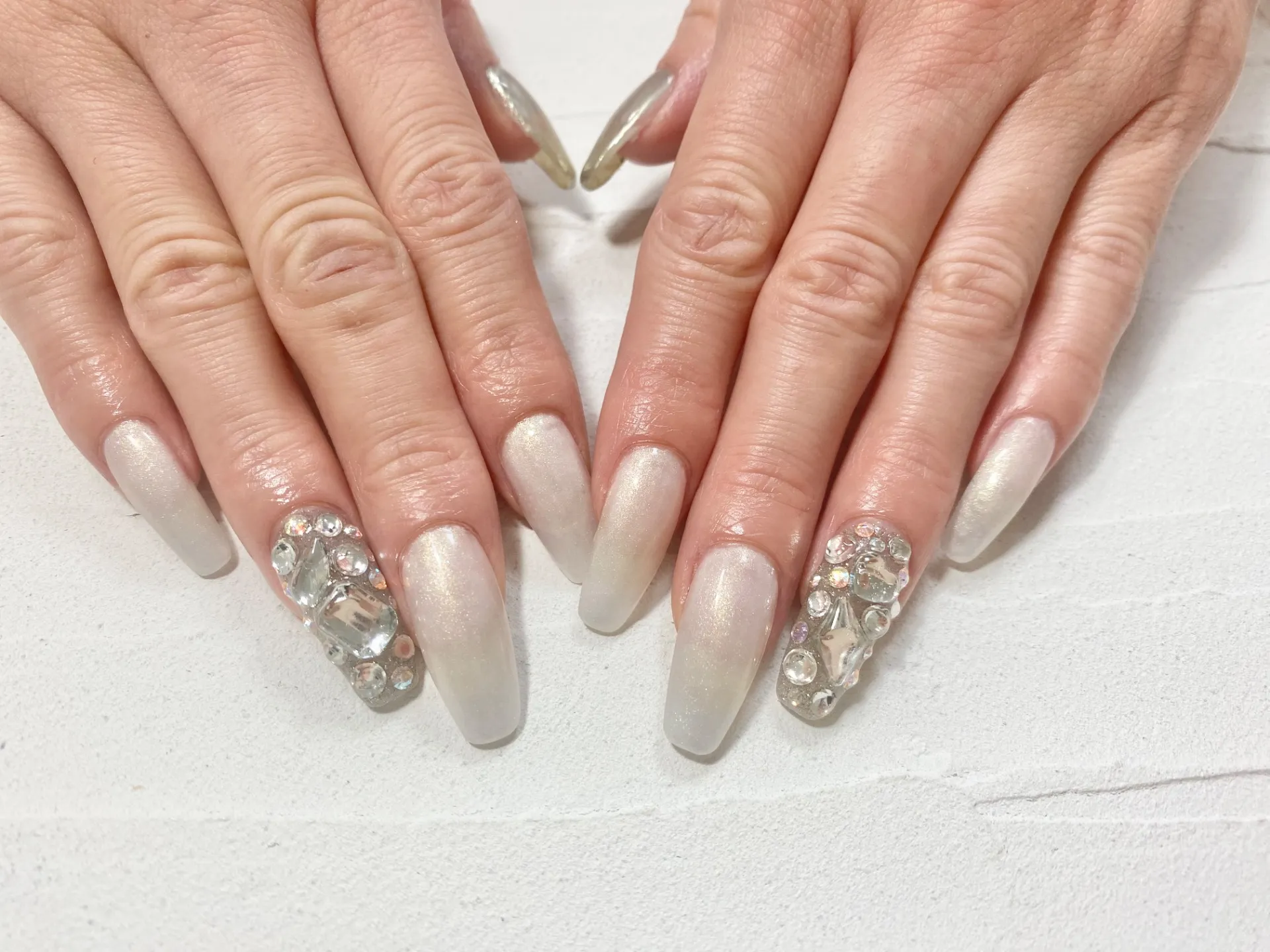 ロングバレリーナのキラキラネイル♡